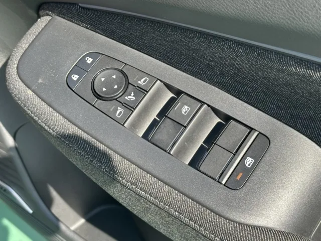 オーラ(ニッサン)G プロパイロット ナビ ワイヤレス充電中古車 12