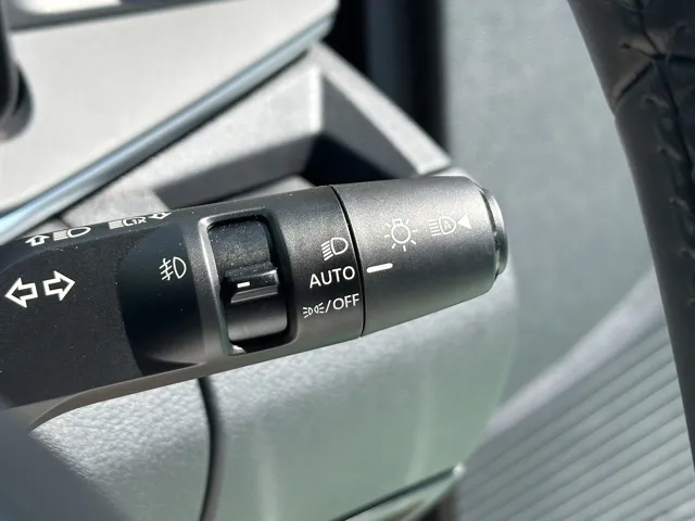 オーラ(ニッサン)G プロパイロット ナビ ワイヤレス充電中古車 14