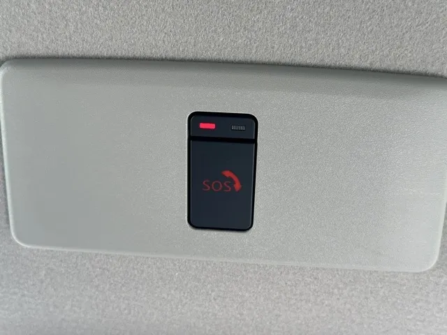 オーラ(ニッサン)G プロパイロット ナビ ワイヤレス充電中古車 24