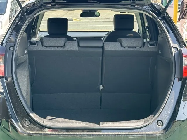 フィット(ホンダ)HOME（ホーム）中古車 8