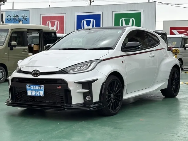 GRヤリス(トヨタ)RS AT中古車 1