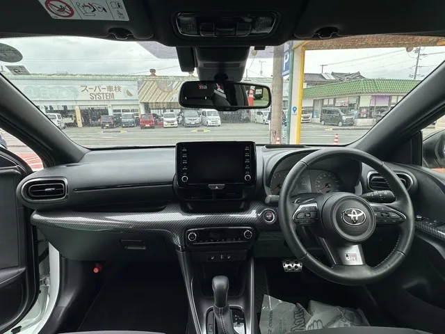 GRヤリス(トヨタ)RS AT中古車 5