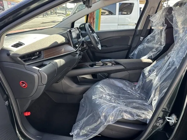 オーラ(ニッサン)G中古車 3