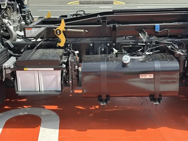 キャンター(三菱)３ｔ ローダースライドダンプ コボレーンレンタ登録済未使用車 8
