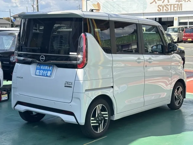 ルークス(ニッサン)ハイウェイスターX中古車 12