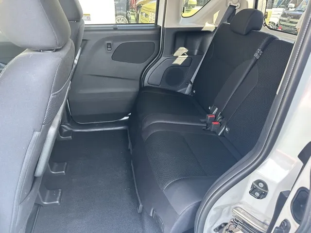 ルークス(ニッサン)ハイウェイスターX中古車 4