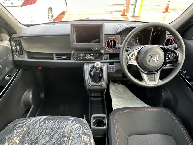 N-ONE(ホンダ)ＲＳ ６ＭＴ届出済未使用車 5