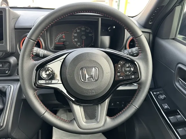 N-ONE(ホンダ)ＲＳ ６ＭＴ届出済未使用車 6