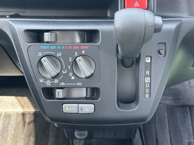 ミライース(ダイハツ)ピクシスエポック L SAⅢ中古車 13