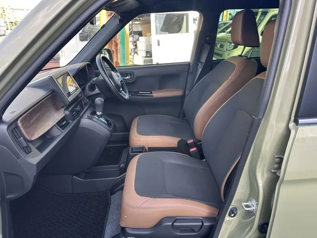 N-ONE(ホンダ)オリジナル スタイルプラスアーバン中古車 3