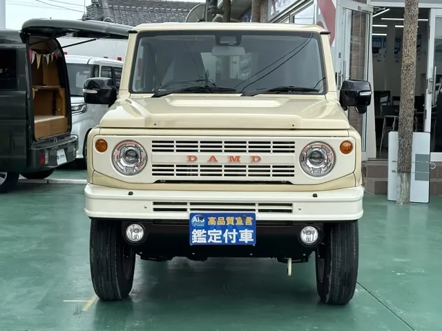 ジムニー(ダムド)XC リトルB WHITE EDITION新車見本展示無 25