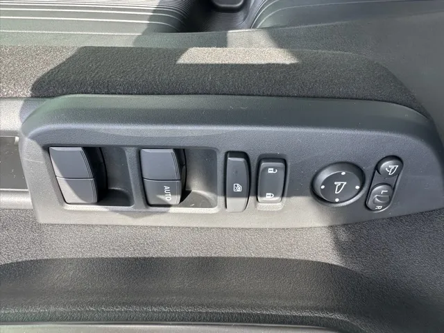 N-BOX(ホンダ)N-BOXカスタムターボ届出済未使用車 14