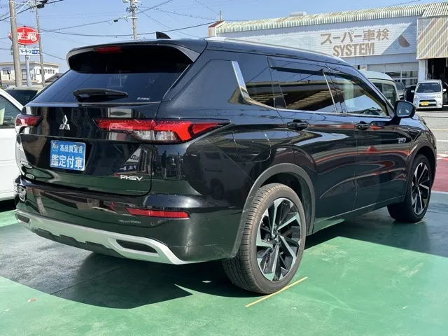 アウトランダー(三菱)P中古車 10