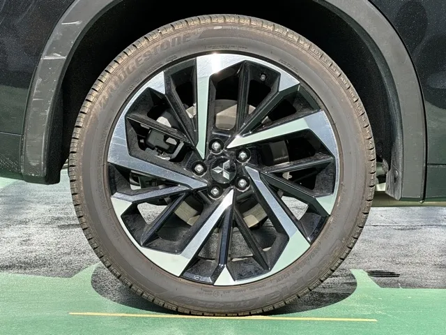 アウトランダー(三菱)P中古車 11