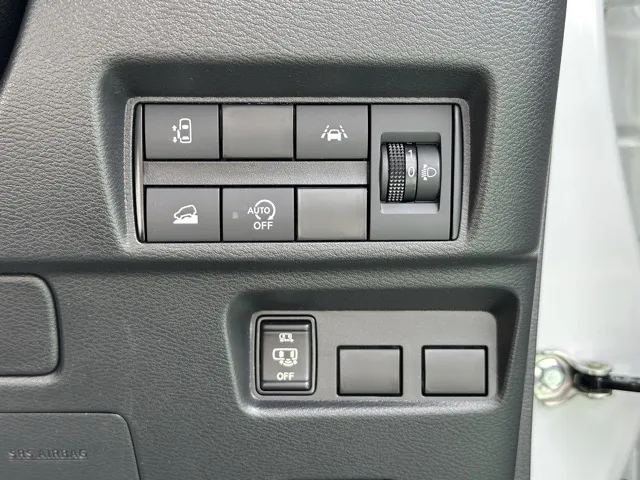eKクロススペース(三菱)G 4WD中古車 13