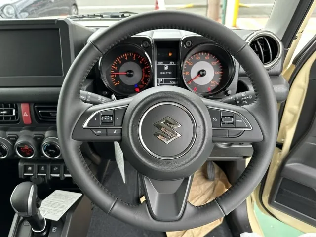 ジムニー(スズキ)XC ダムド リトルB WHITE EDITION新車見本展示無 14