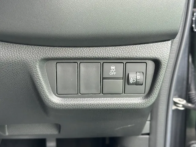 WR-V(ホンダ)X登録済未使用車 14