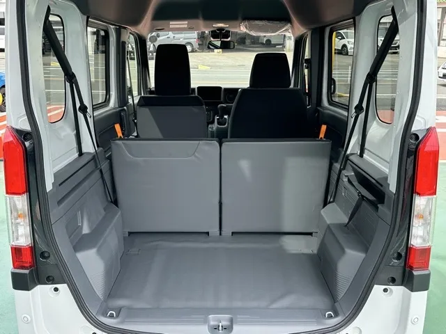 N-VAN(ホンダ)Gタイプ AT ４WD届出済未使用車 7
