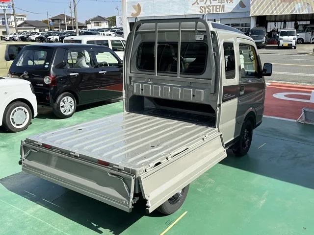 キャリートラック(スズキ)スーパーキャリイXリミテッド 4WD AT中古車 9