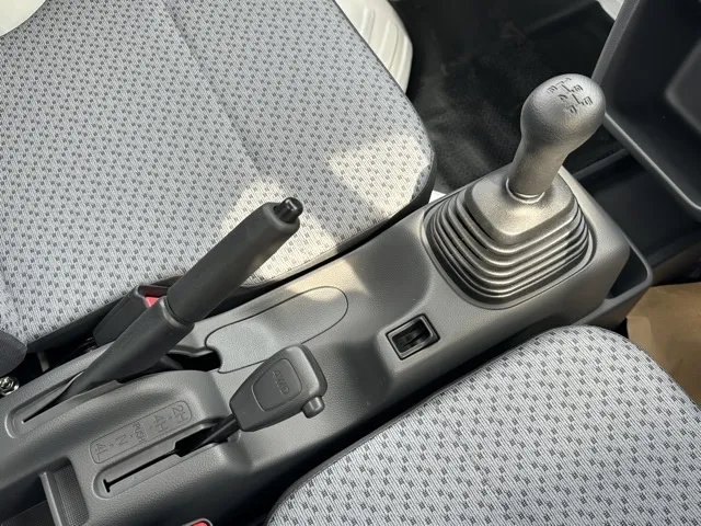 キャリートラック(スズキ)クリッパートラックDX４WD農繁 MT届出済未使用車 14