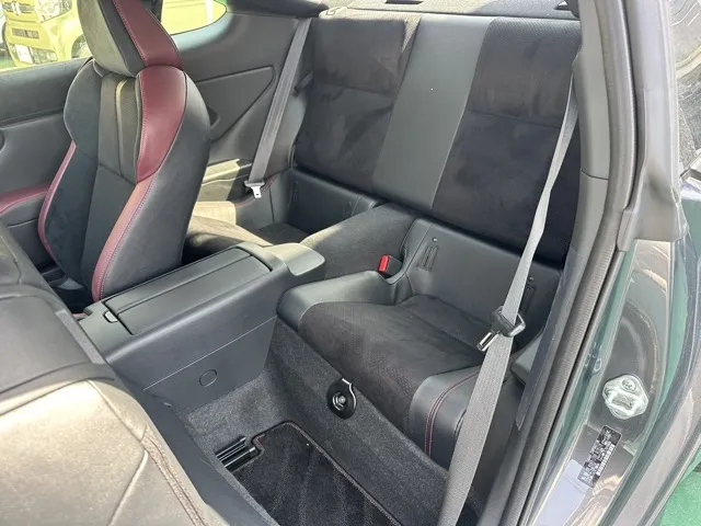 GR86(トヨタ)スバル BRZ STIスポーツ 6MT中古車 4