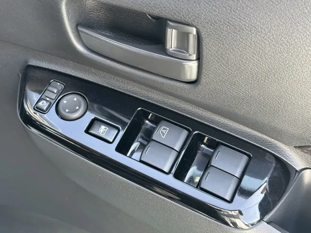 eKクロススペース(三菱)Ｍ中古車 12