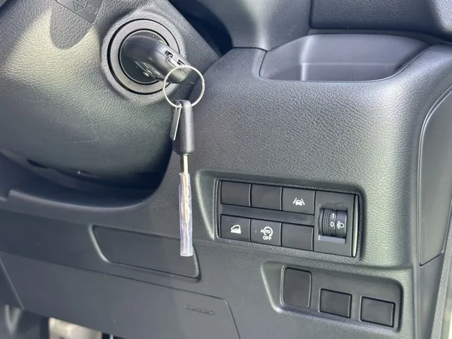 eKクロススペース(三菱)Ｍ中古車 13