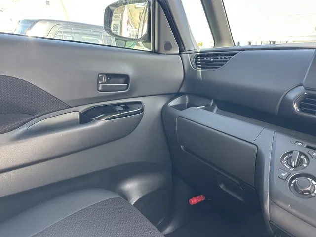 eKクロススペース(三菱)Ｍ中古車 16