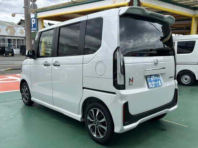 N-BOX(ホンダ)N-BOXカスタム届出済未使用車 2