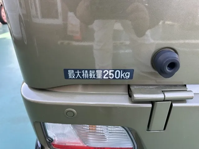 アトレー(ダイハツ)デッキバン届出済未使用車 8