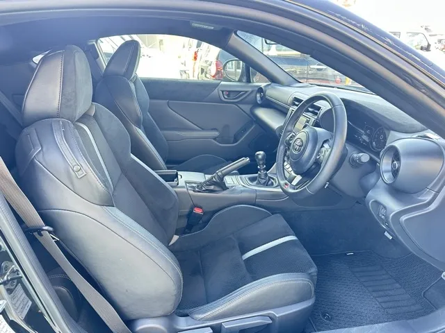 GR86(トヨタ)RZ 6MT中古車 11