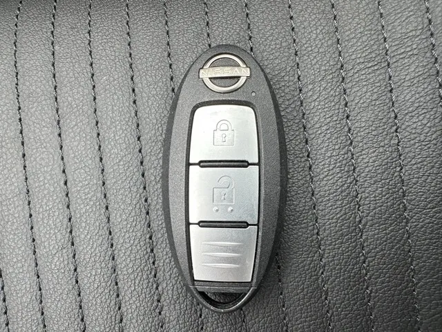 オーラ(ニッサン)G レザーエディション中古車 28