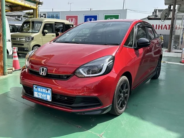 フィット(ホンダ)e：HEV ホーム ブラックスタイル中古車 1