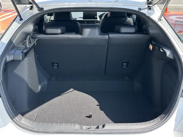 シビック(ホンダ)e：HEV中古車 8