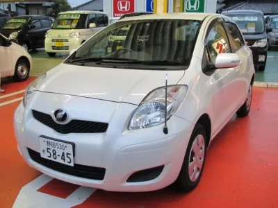 ヴィッツ(トヨタ)Fリミテッド中古車 1