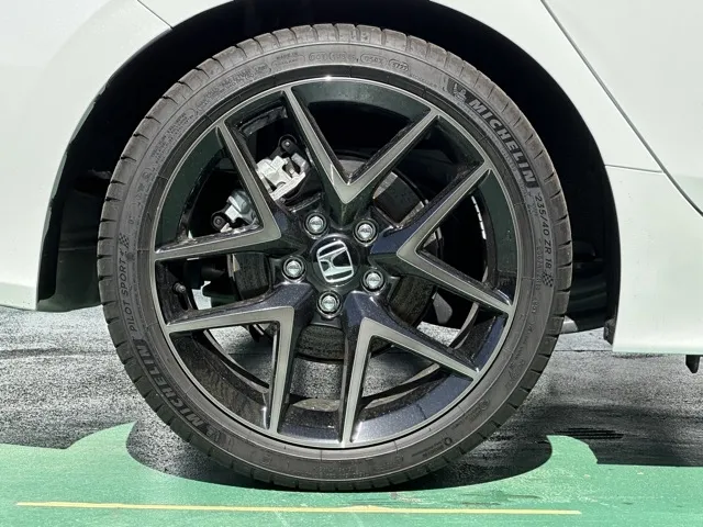 シビック(ホンダ)e：HEV中古車 10