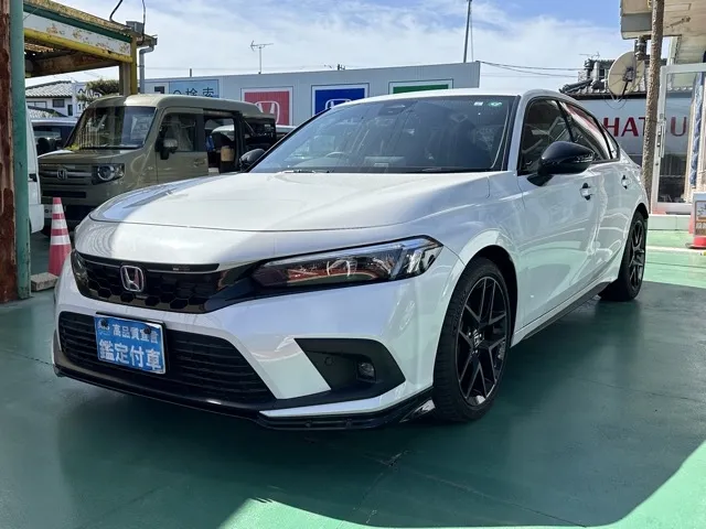 シビック(ホンダ)e：HEV中古車 1