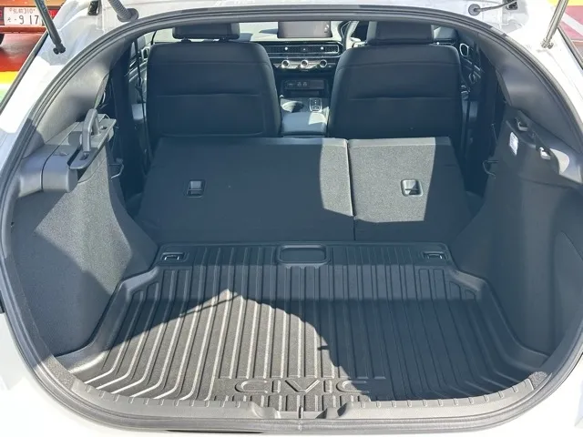 シビック(ホンダ)e：HEV中古車 8