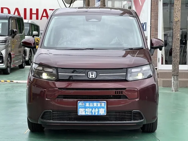 フリード(ホンダ)e：HEV エアー EX ６人乗登録済未使用車 27