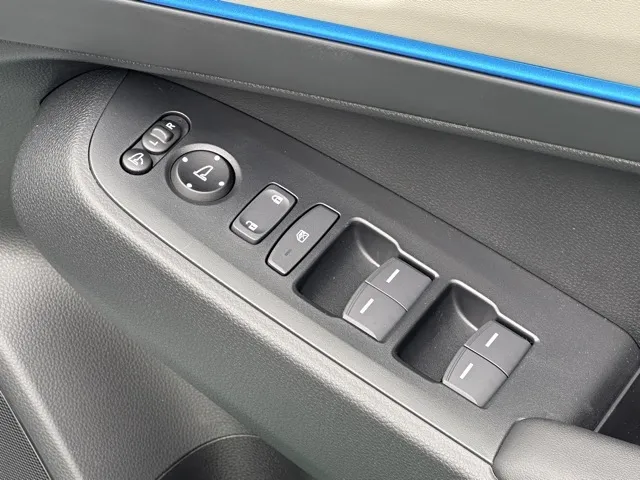 ヴェゼル(ホンダ)ｅ：ＨＥＶ　Ｚ PLaYパッケージ登録済未使用車 14