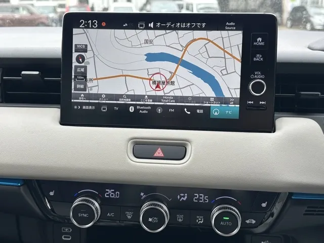 ヴェゼル(ホンダ)ｅ：ＨＥＶ　Ｚ PLaYパッケージ登録済未使用車 17