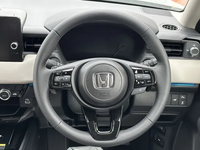 ヴェゼル(ホンダ)ｅ：ＨＥＶ　Ｚ PLaYパッケージ登録済未使用車 6