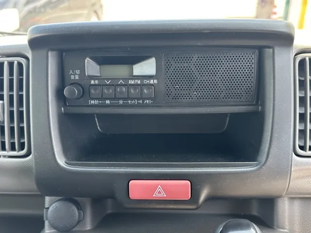 エブリイ(スズキ)NV１００クリッパーDX 4WD 5AGSレンタＵＰ 15
