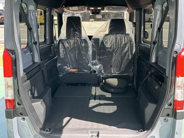 N-VAN(ホンダ)FUN 4WD届出済未使用車 9