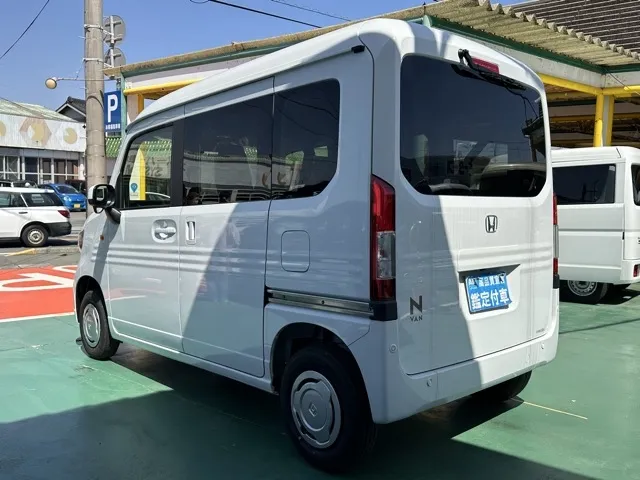 N-VAN(ホンダ)Lタイプ AT ４WD届出済未使用車 2