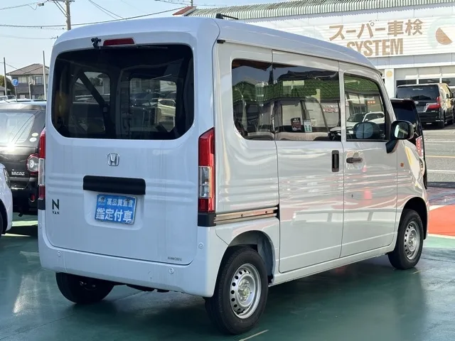 N-VAN(ホンダ)Gタイプ MT ４WD届出済未使用車 9