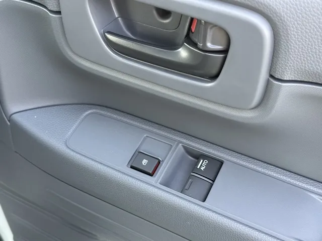 N-VAN(ホンダ)Gタイプ MT ４WD届出済未使用車 11