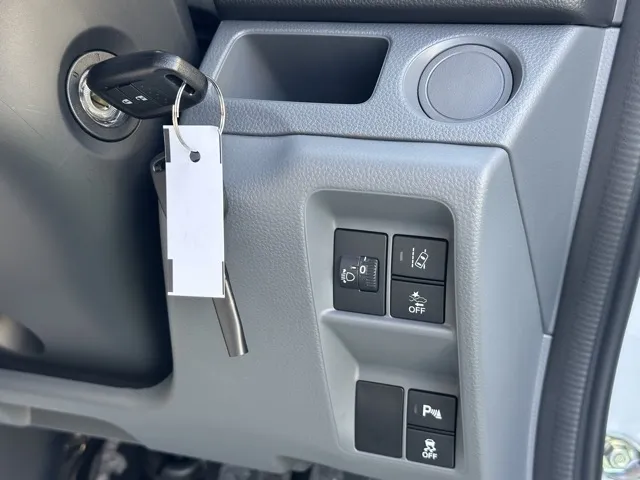 N-VAN(ホンダ)Gタイプ MT ４WD届出済未使用車 12