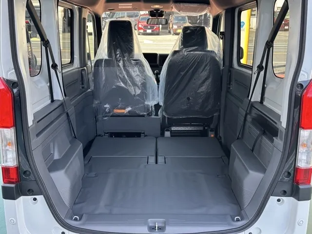 N-VAN(ホンダ)Gタイプ MT ４WD届出済未使用車 8