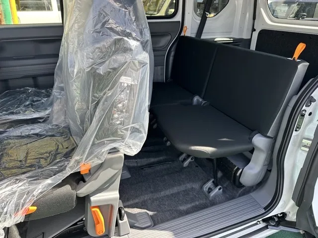 N-VAN(ホンダ)Gタイプ MT ４WD届出済未使用車 4
